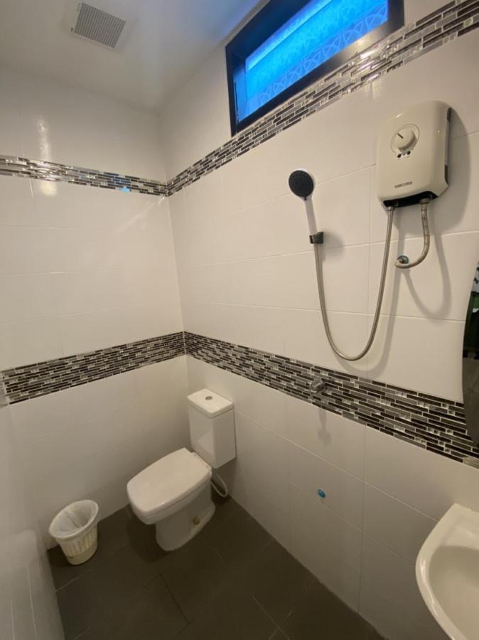 Malades House Hotel Bangkok Kültér fotó